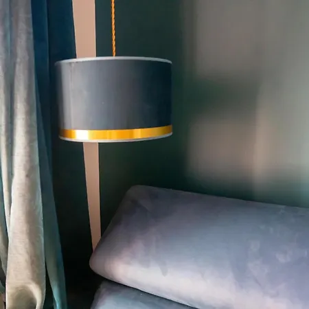 Coeur De T2, Terrasse, Clim Tt équipe, Parking *