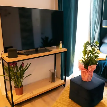 Coeur De T2, Terrasse, Clim Tt équipe, Parking Appartamento *